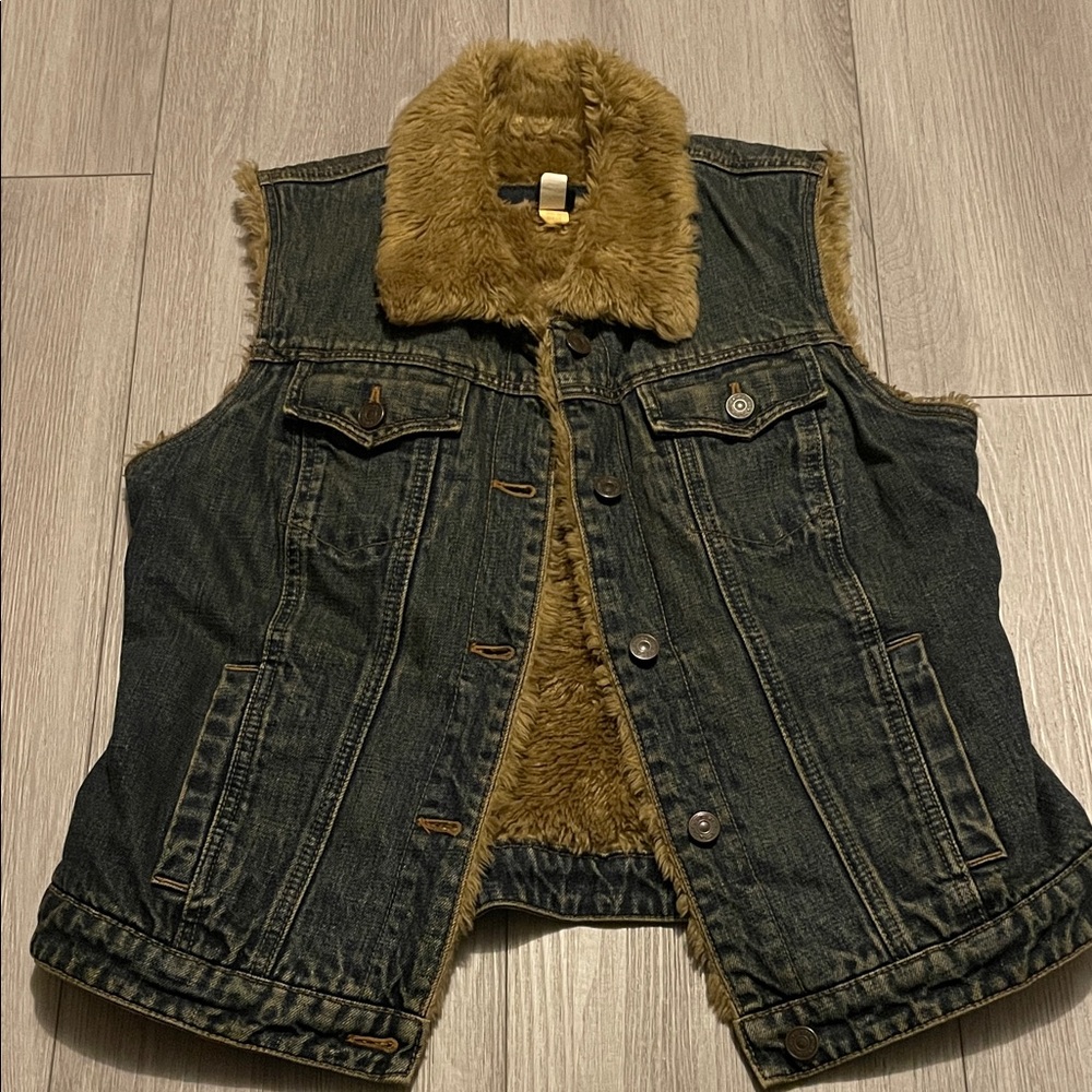 Vintage Gap Women’s Denim Vest Size M